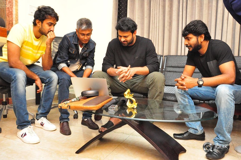 Prabhas-Appreciates-Paper-Boy-Trailer-Photos
